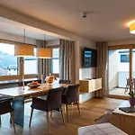 - Next To Areitxpress Liftstation Zell am See
