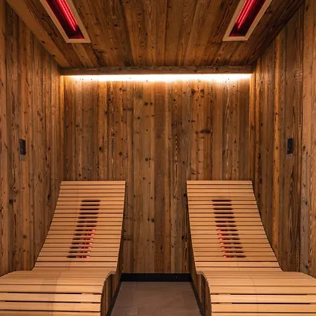 - Next To Areitxpress Liftstation زيل أم سي