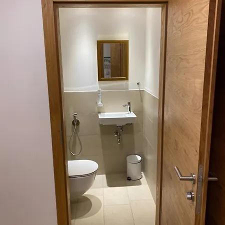 - Next To Areitxpress Liftstation